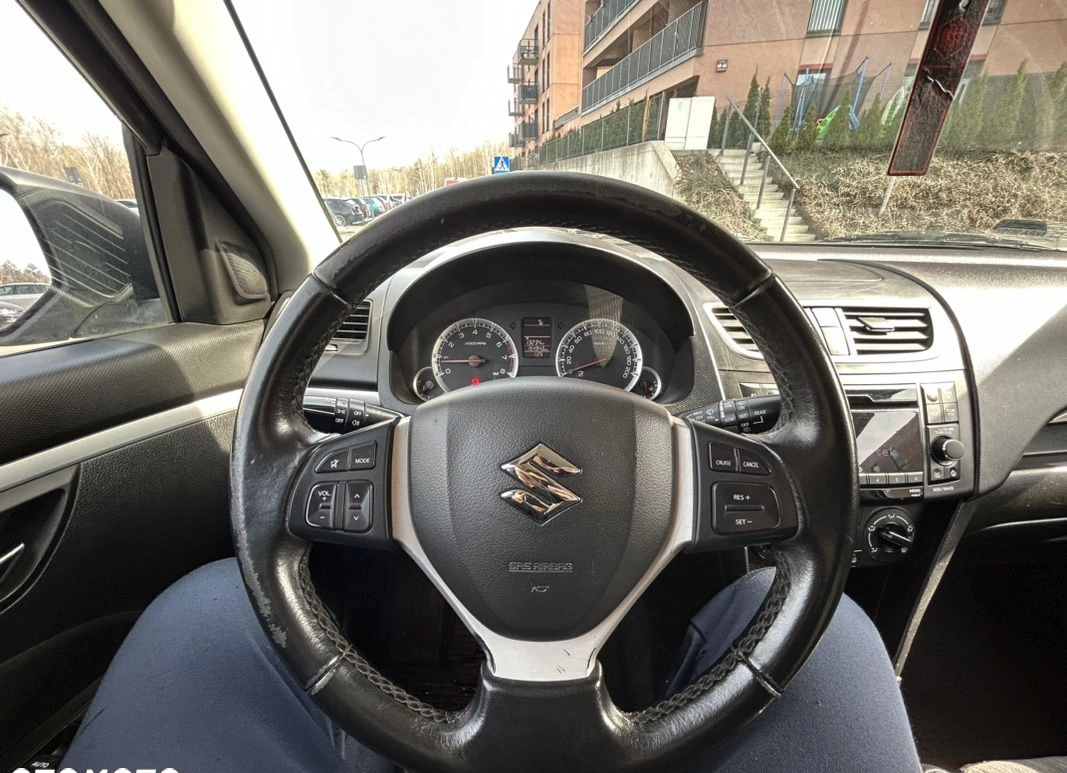 Suzuki Swift cena 27900 przebieg: 154000, rok produkcji 2016 z Katowice małe 191